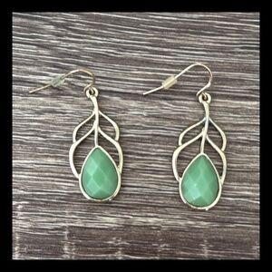 Elegant gold and green teardrop dangle earrings festival boho vintage jewelry